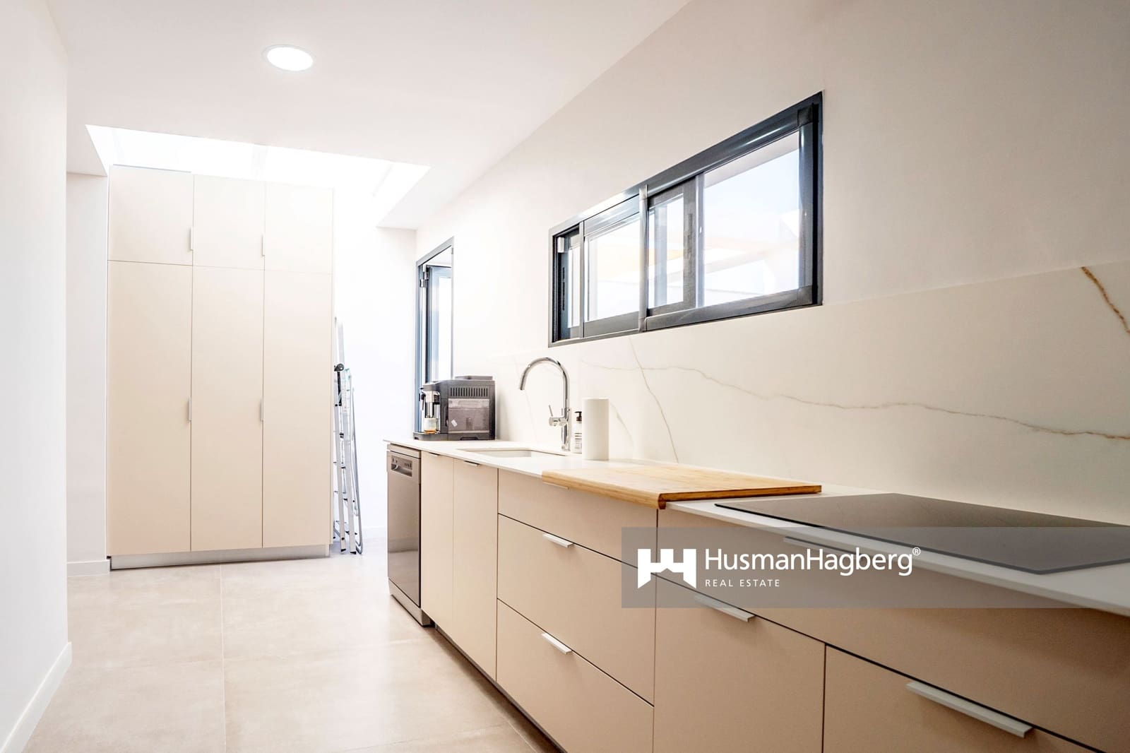 3 sovrum Lägenhet till salu i Benidorm med pool - 490 000 € (Ref: 10025027)