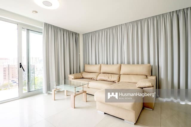 2 sovrum Lägenhet till salu i Benidorm med pool - 329 999 € (Ref: 10029035)