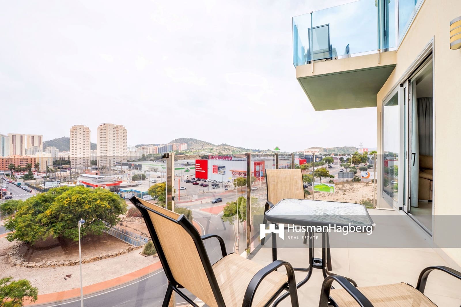 2 sovrum Lägenhet till salu i Benidorm med pool - 329 999 € (Ref: 10029035)