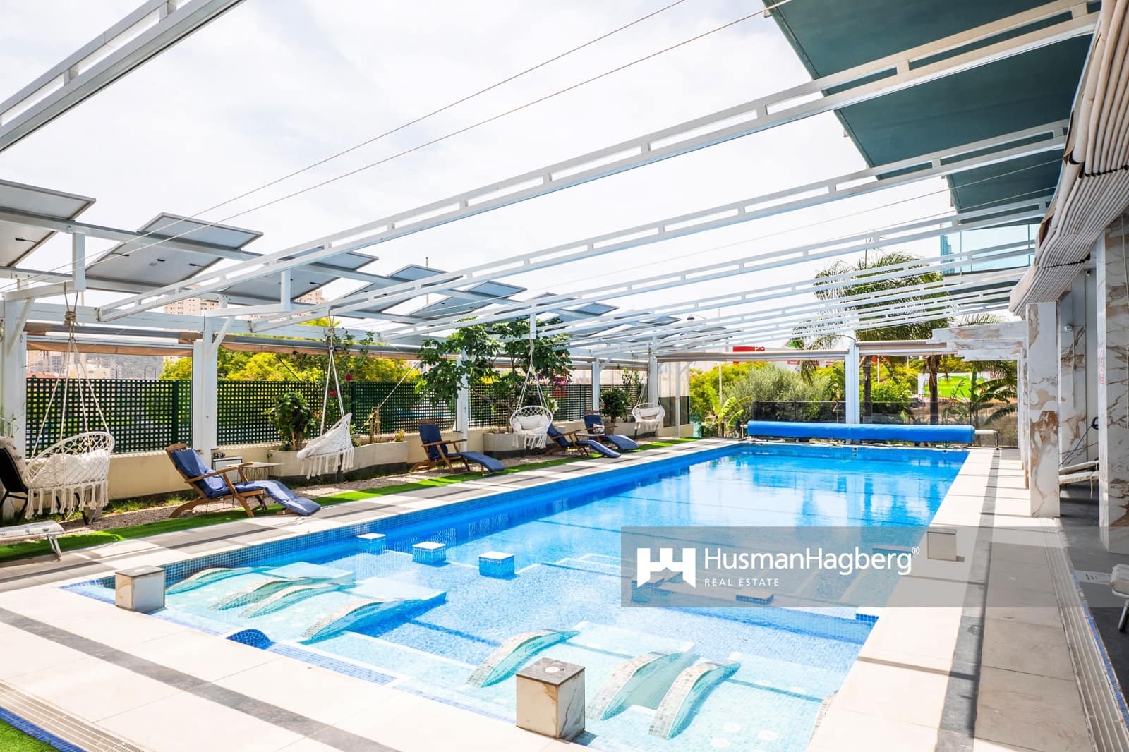 2 sovrum Lägenhet till salu i Benidorm med pool - 329 999 € (Ref: 10029035)