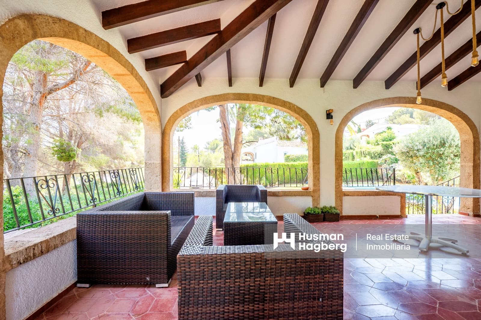 Chalet de 6 habitaciones en Javea / Xàbia en venta con piscina - 850.000 € (Ref: 10029041)