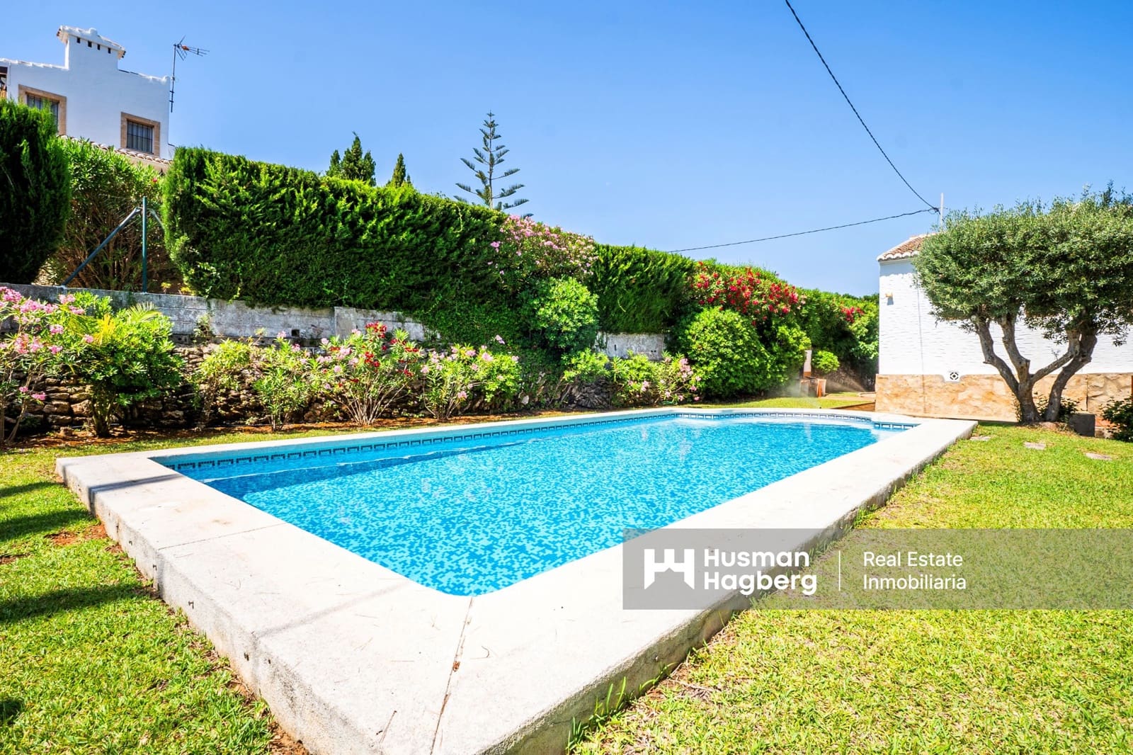 Chalet de 6 habitaciones en Javea / Xàbia en venta con piscina - 850.000 € (Ref: 10029041)