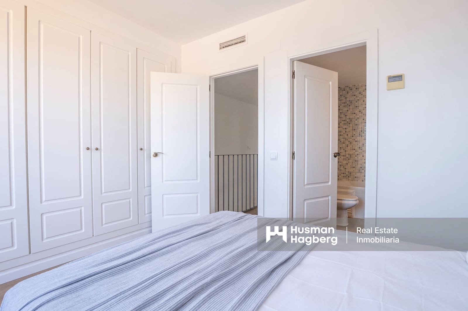 2 makuuhuone Omakotitalo myytävänä paikassa Benidorm mukana uima-altaan - 325 000 € (Ref: 10029044)
