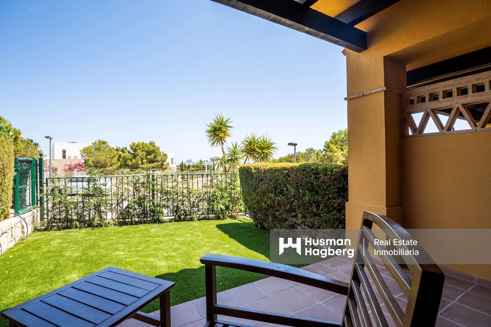 2 makuuhuone Omakotitalo myytävänä paikassa Benidorm mukana uima-altaan - 325 000 € (Ref: 10029044)