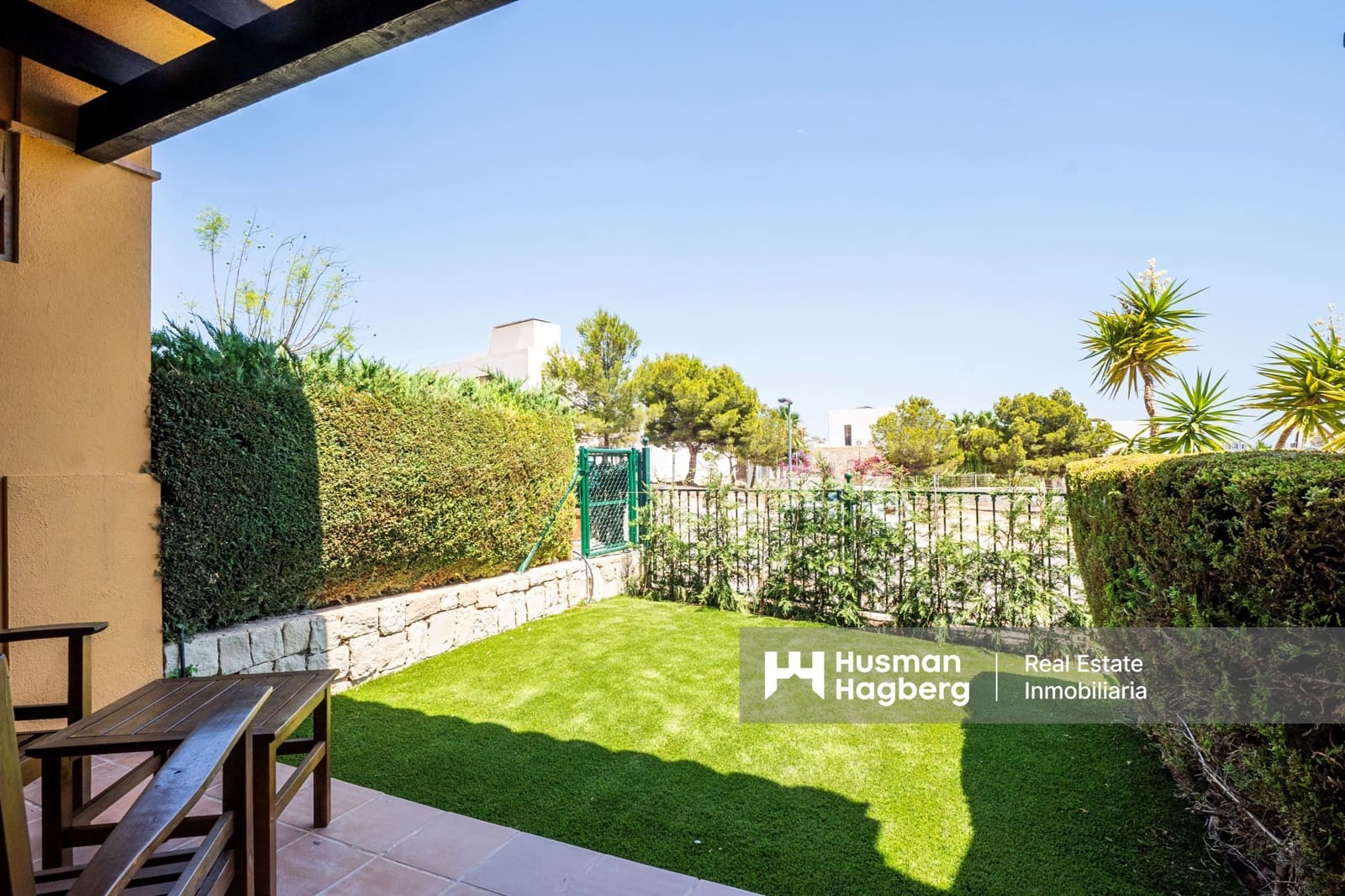 2 makuuhuone Omakotitalo myytävänä paikassa Benidorm mukana uima-altaan - 325 000 € (Ref: 10029044)