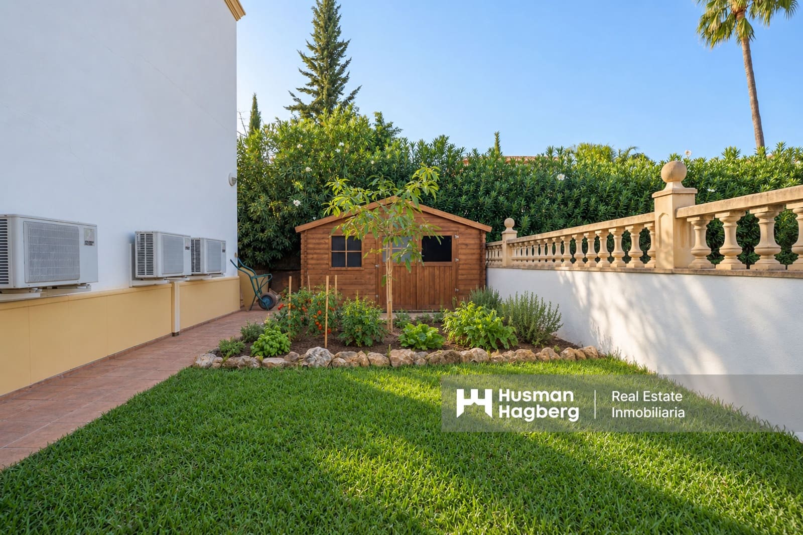 4 bedroom Villa for sale in Denia with pool - € 850,000 (Ref: 10050678)
