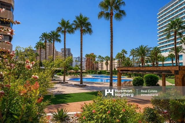3 bedroom Apartment for sale in Levante - Playa Fossa, Calpe / Calp with pool - € 582,000 (Ref: 10050679)