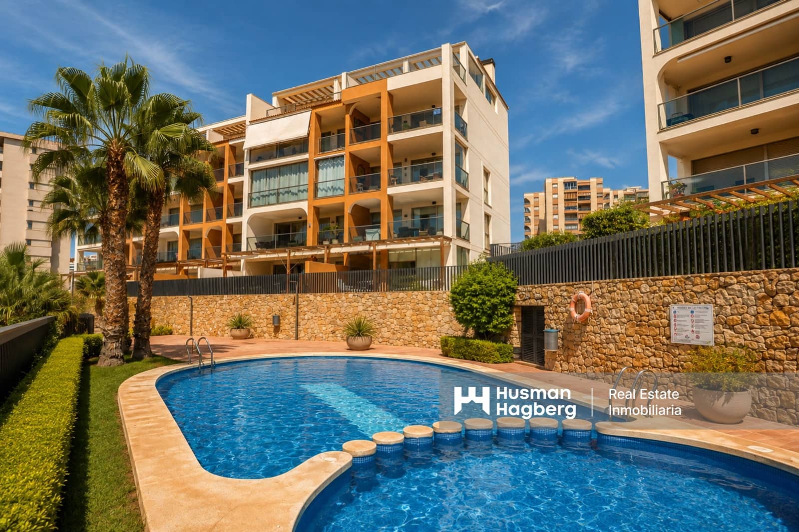 Apartamento de 2 habitaciones en La Villajoyosa / Vila Joiosa en venta con piscina - 489.900 € (Ref: 10050680)