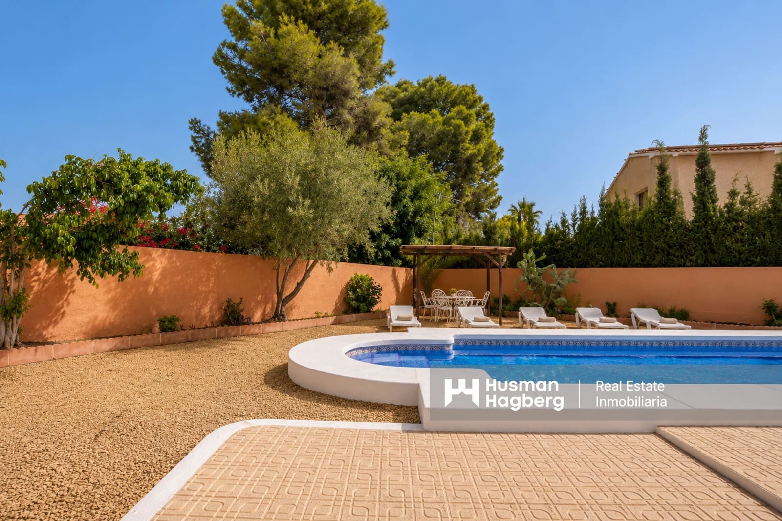 2 soveværelse Villa til salg i Alfaz del Pi / L'Alfas del Pi - € 450.000 (Ref: 10050681)