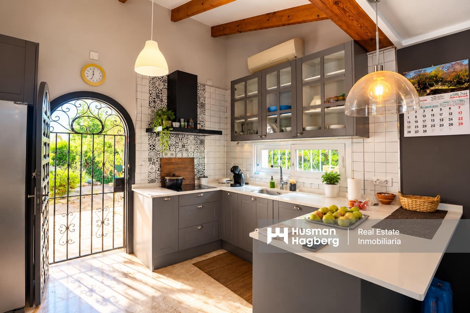 3 bedroom Villa for sale in Denia with pool - € 660,000 (Ref: 10057930)
