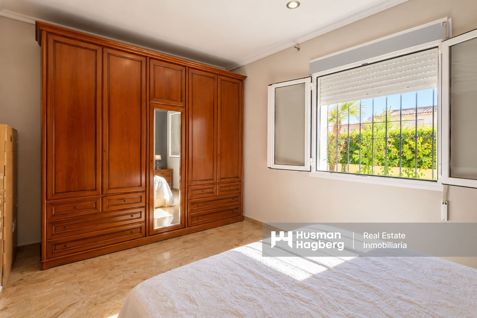 3 bedroom Villa for sale in Denia with pool - € 660,000 (Ref: 10057930)