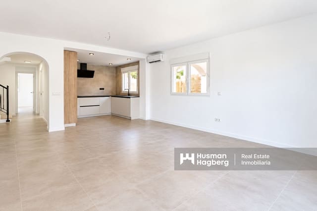 3 sovrum Villa till salu i El Campello med garage - 550 000 € (Ref: 10077522)