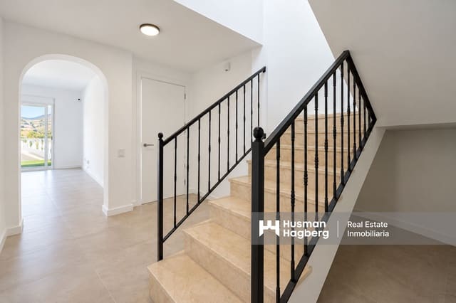 3 sovrum Villa till salu i El Campello med garage - 550 000 € (Ref: 10077522)