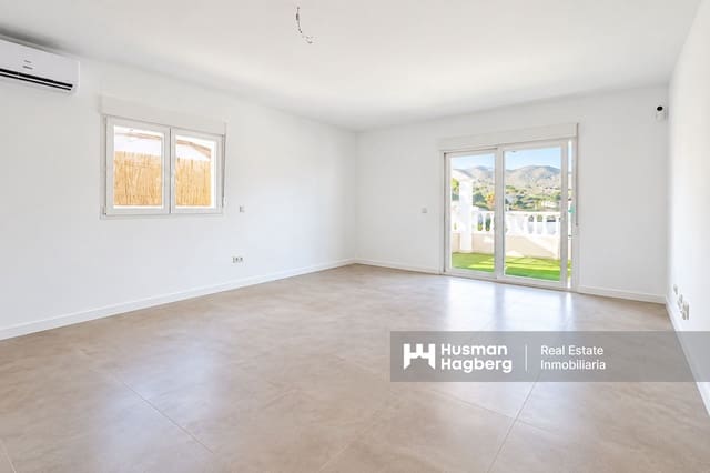 3 sovrum Villa till salu i El Campello med garage - 550 000 € (Ref: 10077522)
