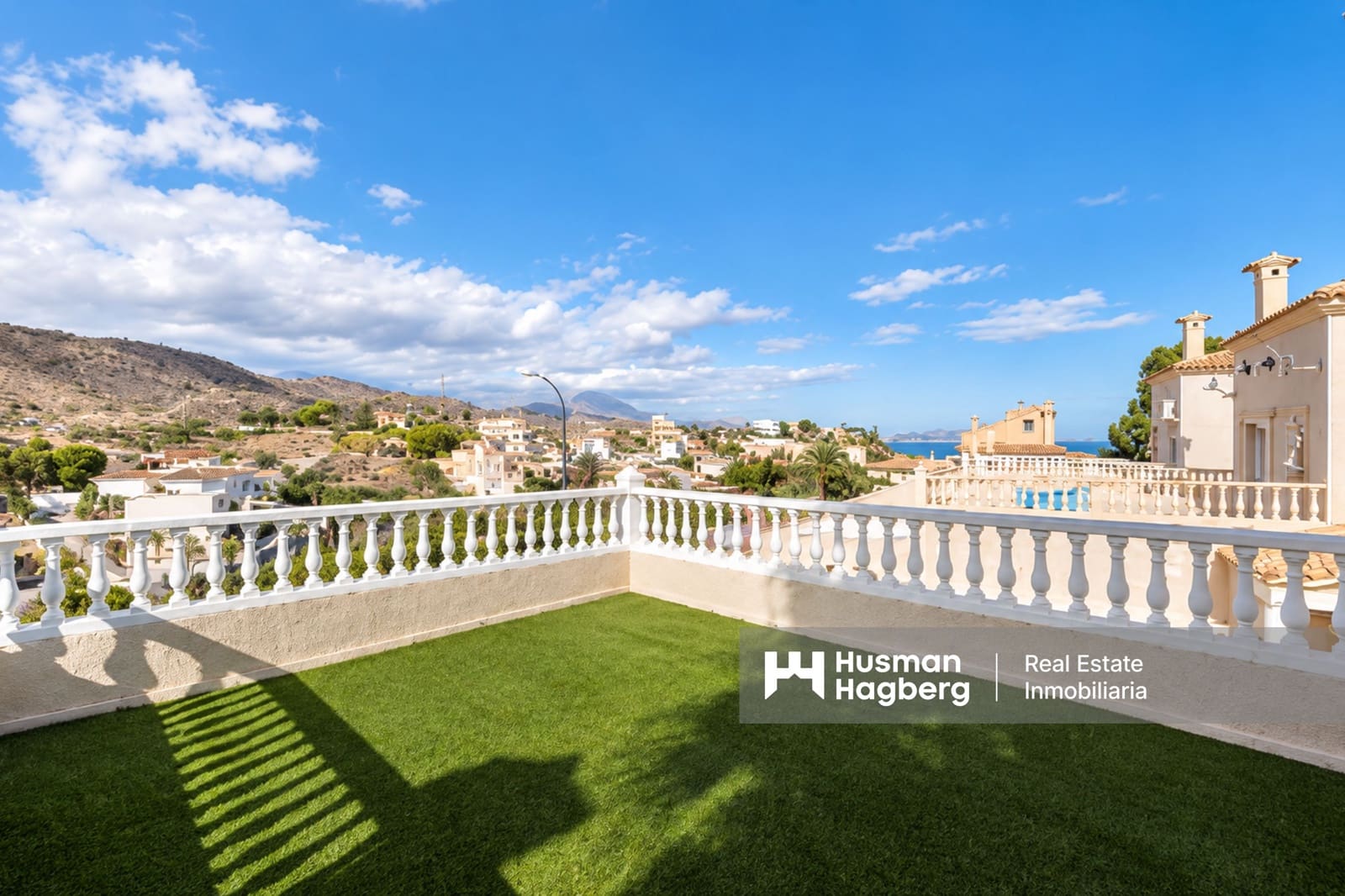 3 sovrum Villa till salu i El Campello med garage - 550 000 € (Ref: 10077522)