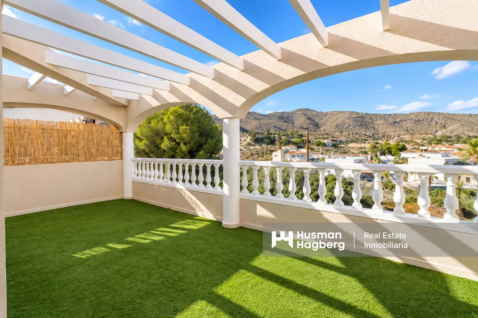 3 sovrum Villa till salu i El Campello med garage - 550 000 € (Ref: 10077522)