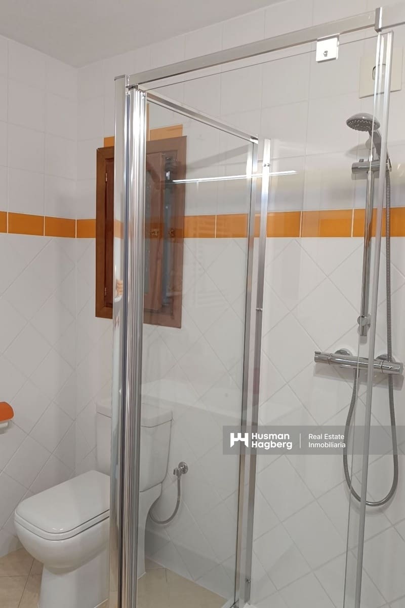 Chalet de 4 habitaciones en Calpe / Calp en venta con piscina - 695.000 € (Ref: 10091030)