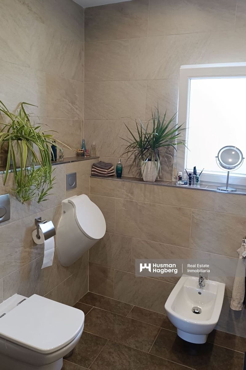 Chalet de 4 habitaciones en Calpe / Calp en venta con piscina - 695.000 € (Ref: 10091030)