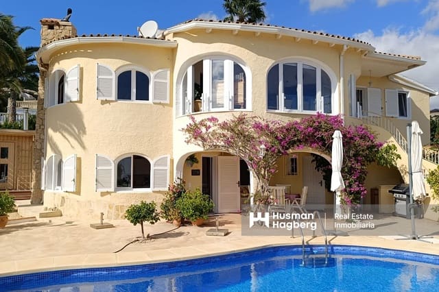 Chalet de 4 habitaciones en Cometa - Carrió, Calpe / Calp en venta con piscina - 695.000 € (Ref: 10091030)