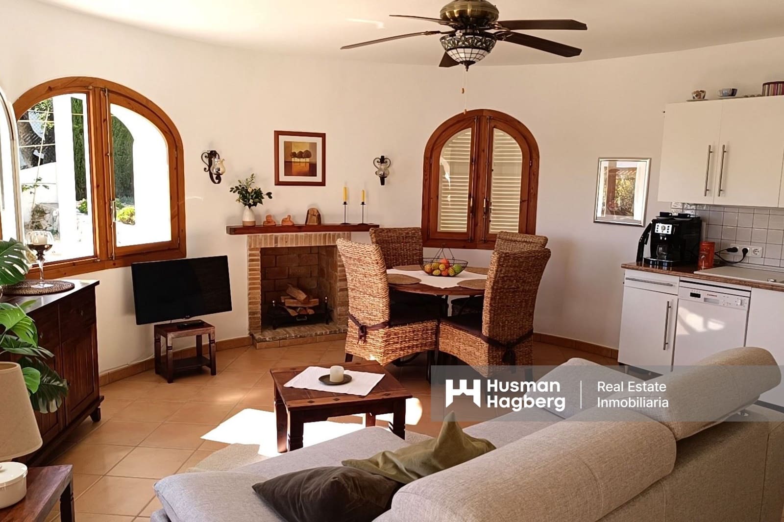 Chalet de 4 habitaciones en Calpe / Calp en venta con piscina - 695.000 € (Ref: 10091030)