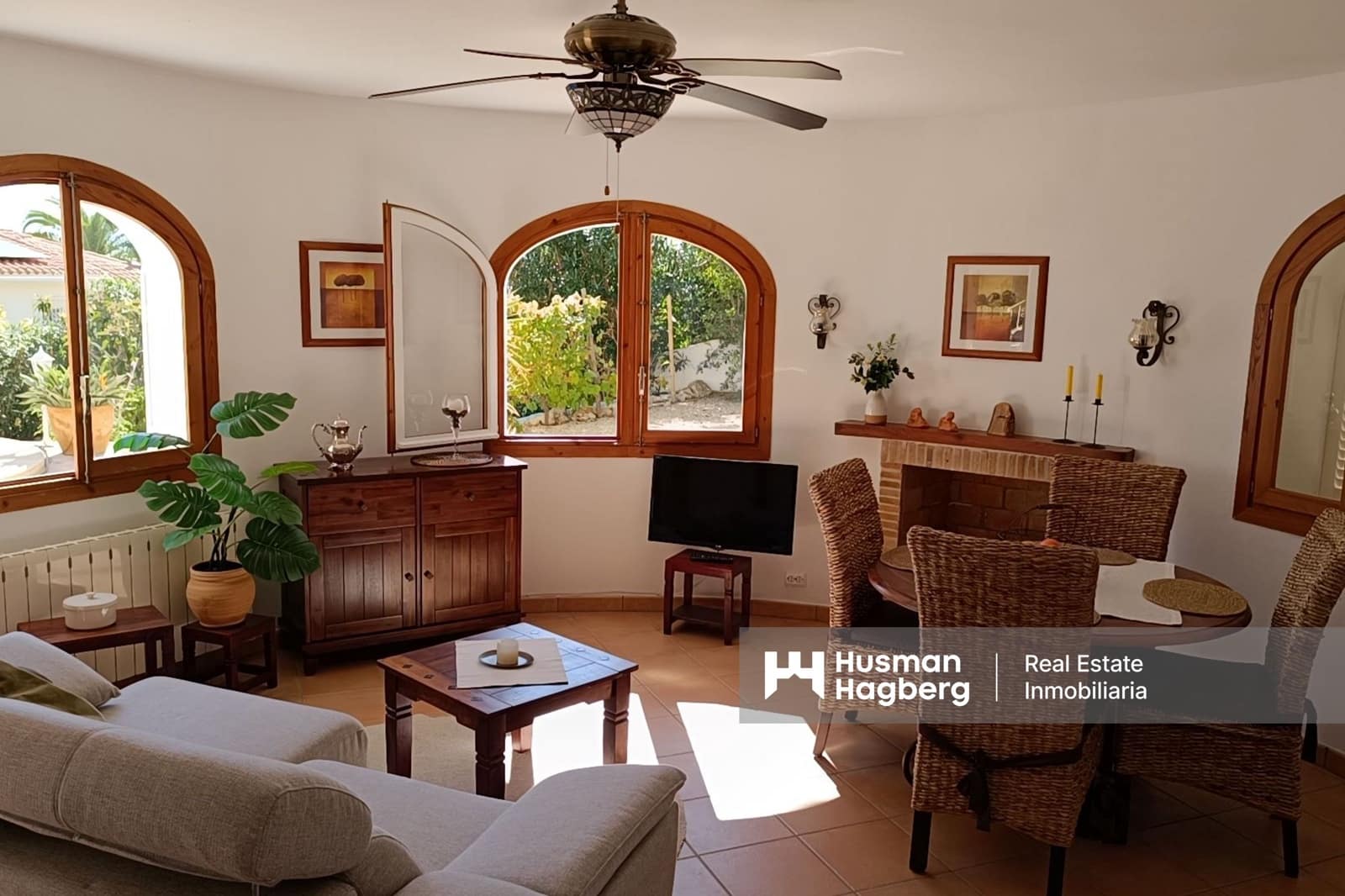 Chalet de 4 habitaciones en Calpe / Calp en venta con piscina - 695.000 € (Ref: 10091030)