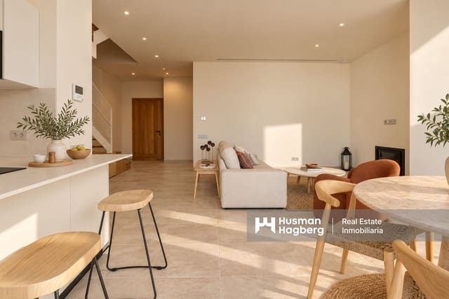 4 chambre Maison de Ville à vendre à Dénia avec piscine - 580 000 € (Ref: 10099610)