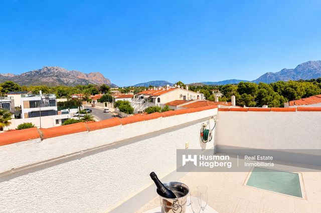 2 sovrum Villa till salu i Barranco Hondo, La Nucia med pool garage - 295 000 € (Ref: 10111264)