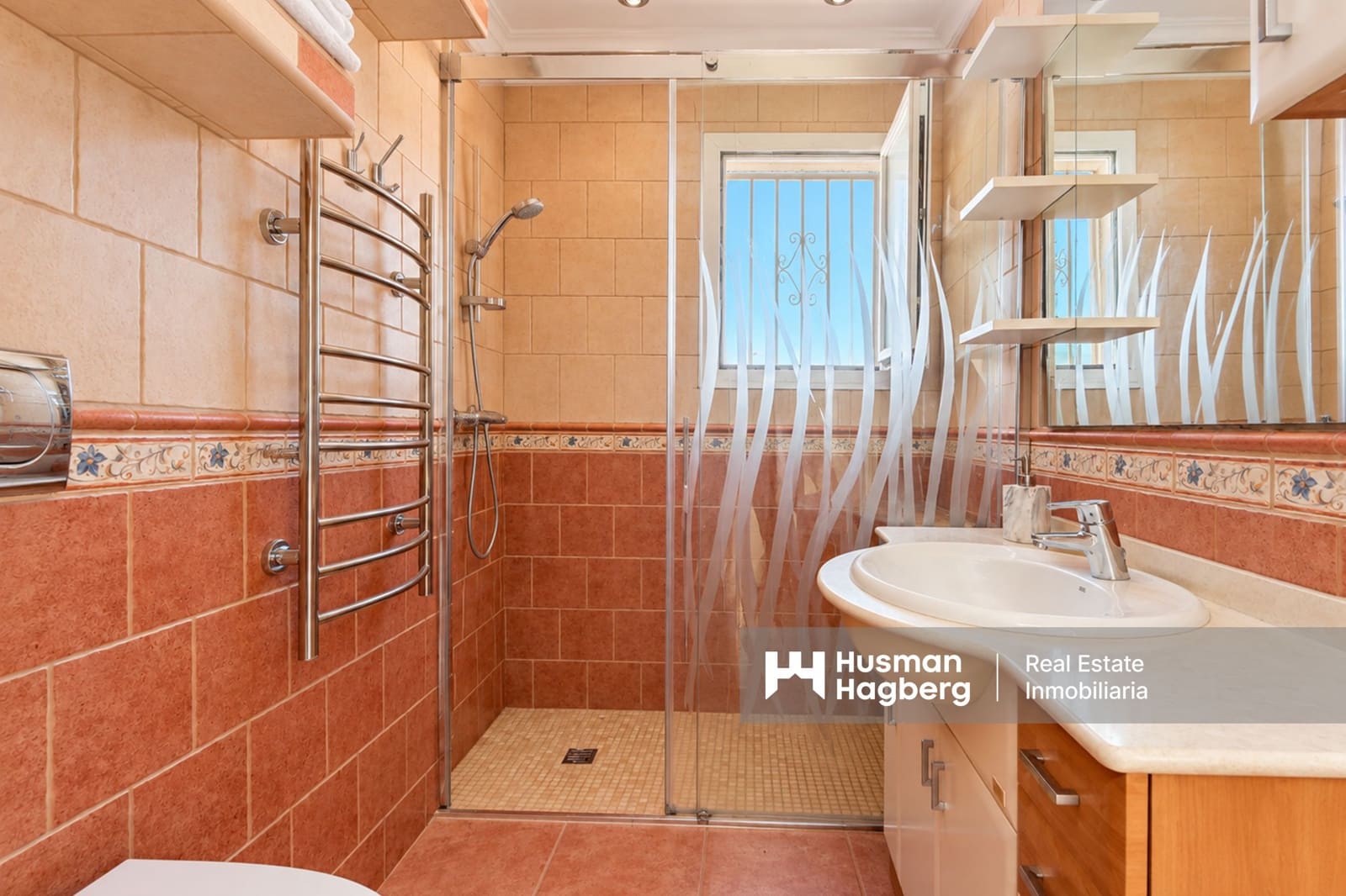 2 sovrum Villa till salu i La Nucia med pool garage - 295 000 € (Ref: 10111264)