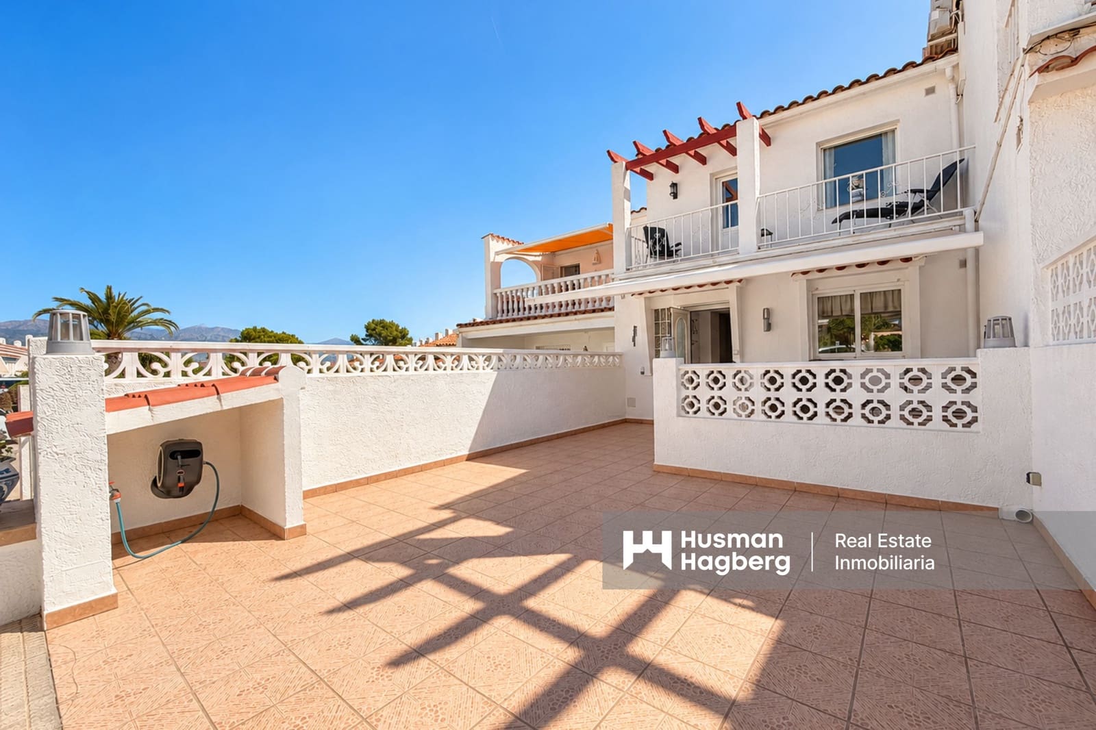 2 bedroom Townhouse for sale in La Nucia with pool garage - € 359,000 (Ref: 10145635)