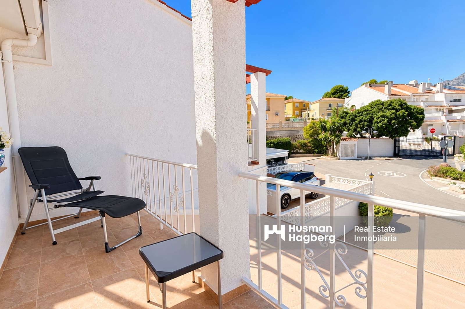 2 bedroom Townhouse for sale in La Nucia with pool garage - € 359,000 (Ref: 10145635)