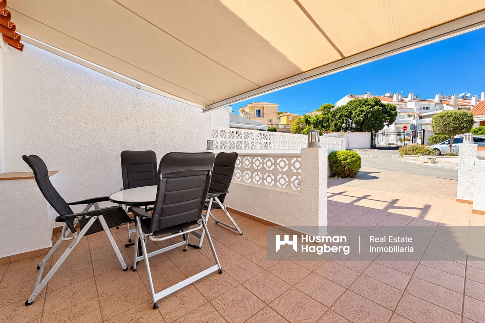 2 bedroom Townhouse for sale in La Nucia with pool garage - € 359,000 (Ref: 10145635)