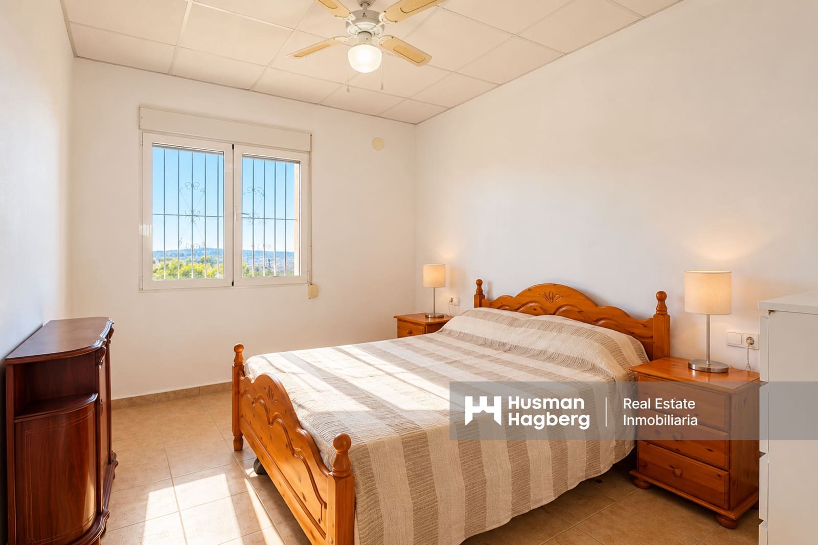 4 soverom Villa til salgs i Calpe / Calp med svømmebasseng garasje - € 649 000 (Ref: 10170418)