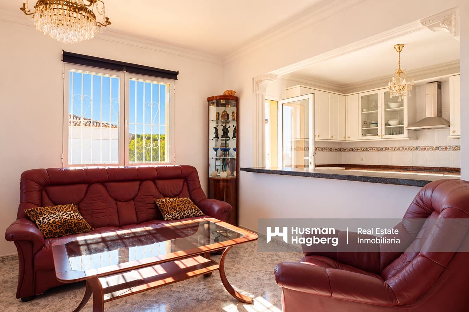 4 soverom Villa til salgs i Calpe / Calp med svømmebasseng garasje - € 649 000 (Ref: 10170418)