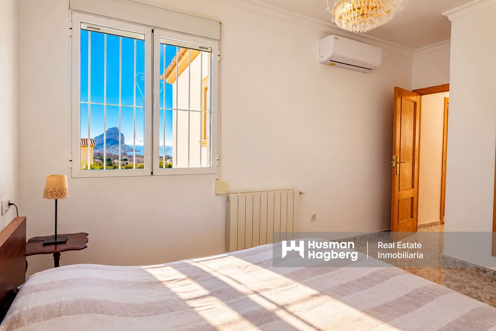 4 soverom Villa til salgs i Calpe / Calp med svømmebasseng garasje - € 649 000 (Ref: 10170418)