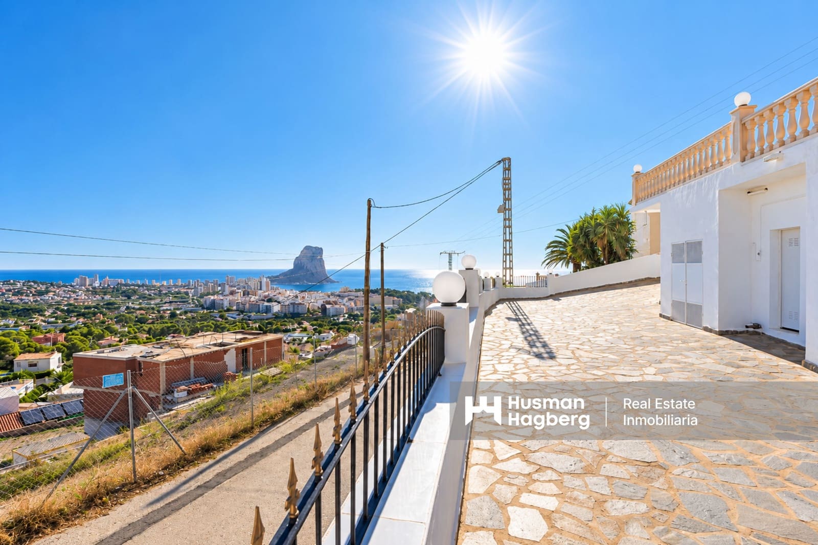 4 soverom Villa til salgs i Calpe / Calp med svømmebasseng garasje - € 649 000 (Ref: 10170418)