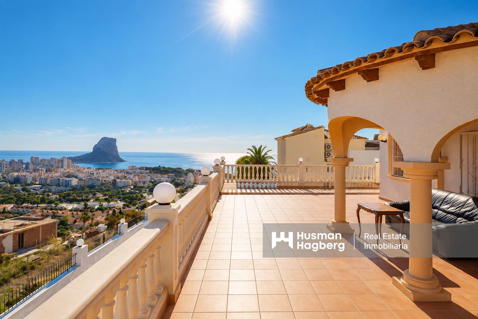 4 soverom Villa til salgs i Calpe / Calp med svømmebasseng garasje - € 649 000 (Ref: 10170418)