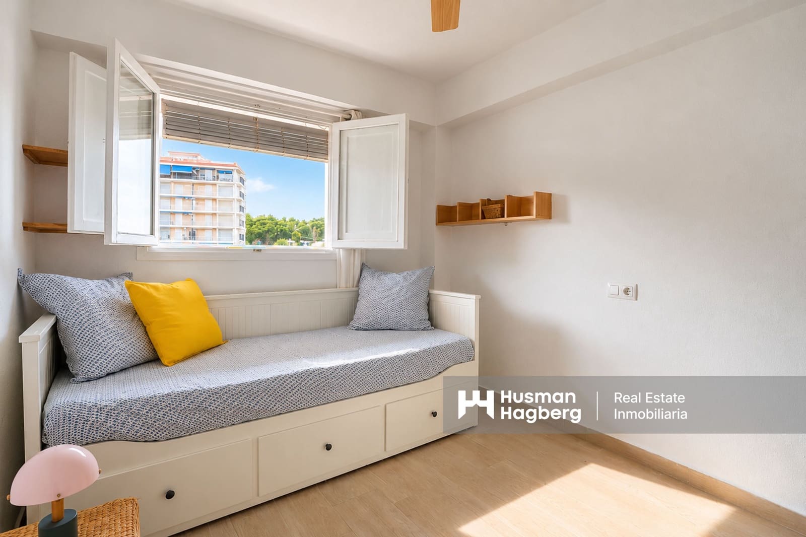 3 soveværelse Lejlighed til salg i Denia med swimmingpool - € 399.000 (Ref: 10182420)