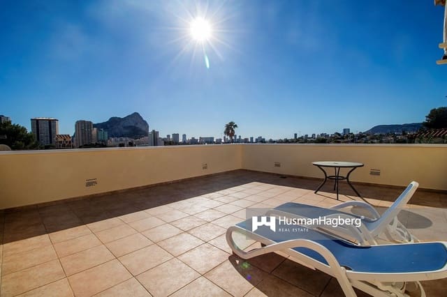 3 sypialnia Willa na sprzedaż w Calpe / Calp z basenem - 725 000 € (Ref: 9173162)