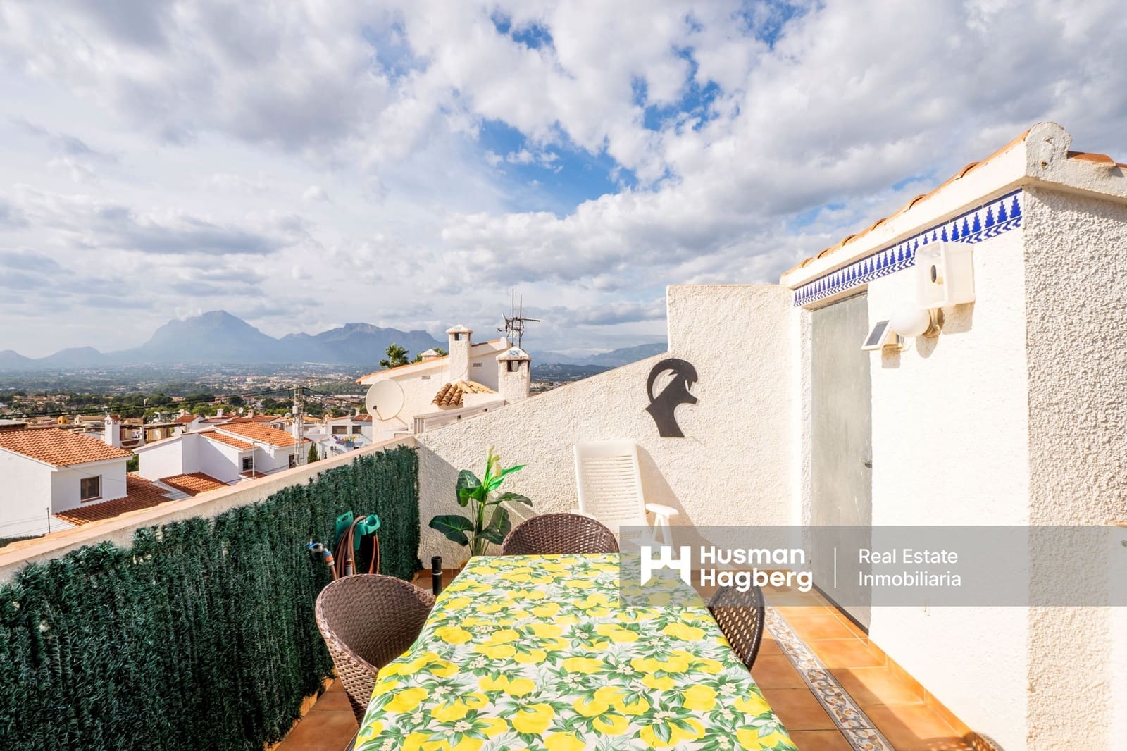 2 sovrum Hus till salu i Albir med pool - 325 000 € (Ref: 9344247)