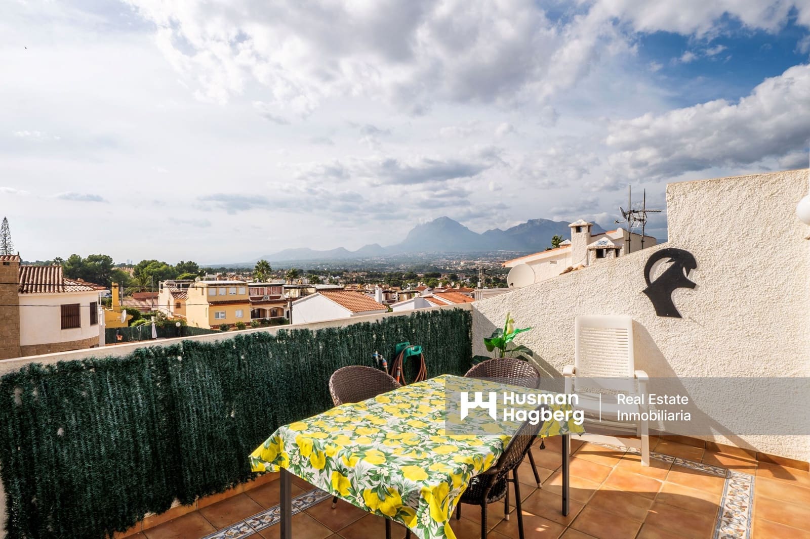 2 sovrum Hus till salu i Albir med pool - 325 000 € (Ref: 9344247)