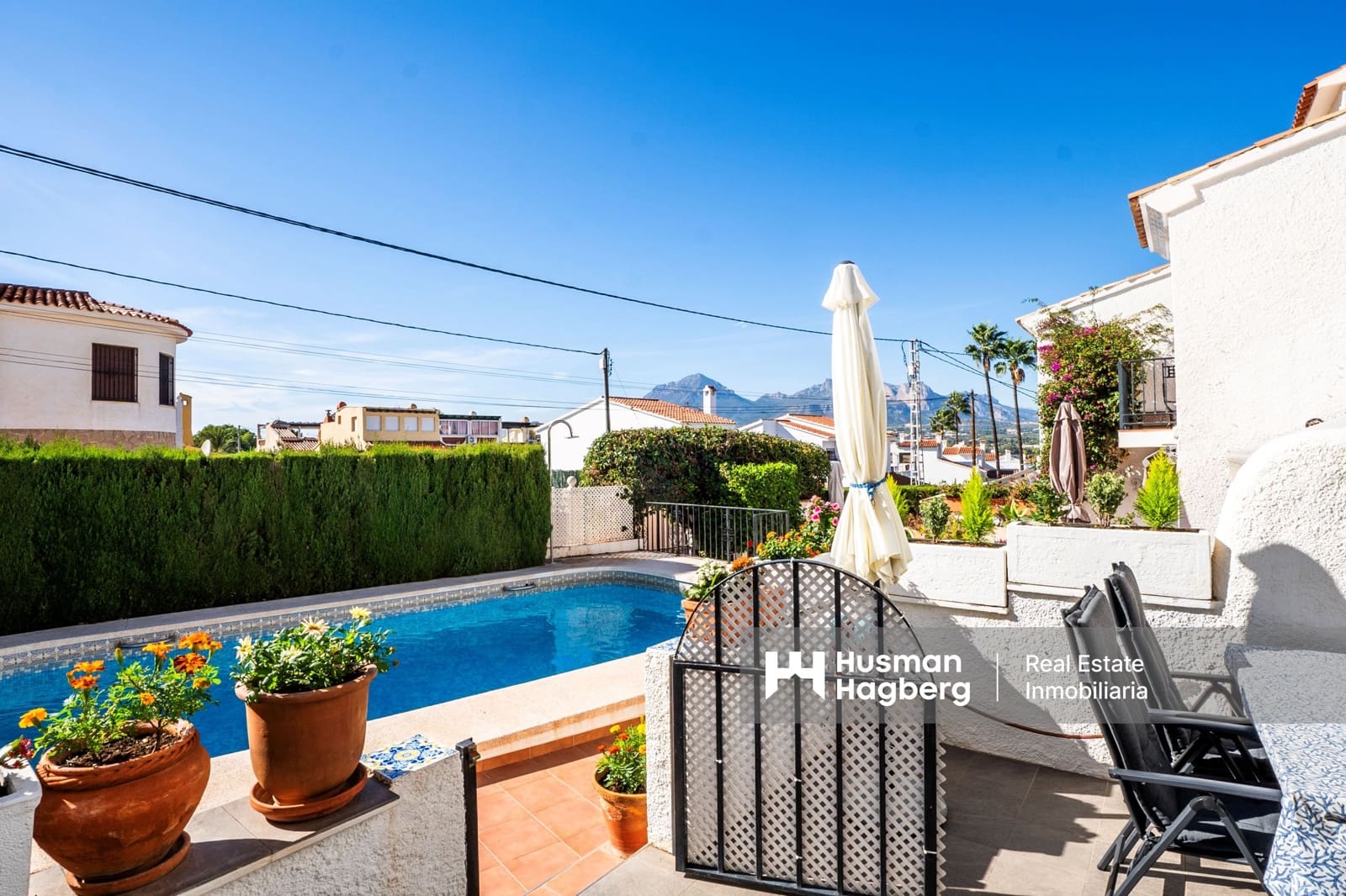 2 sovrum Hus till salu i Albir med pool - 325 000 € (Ref: 9344247)