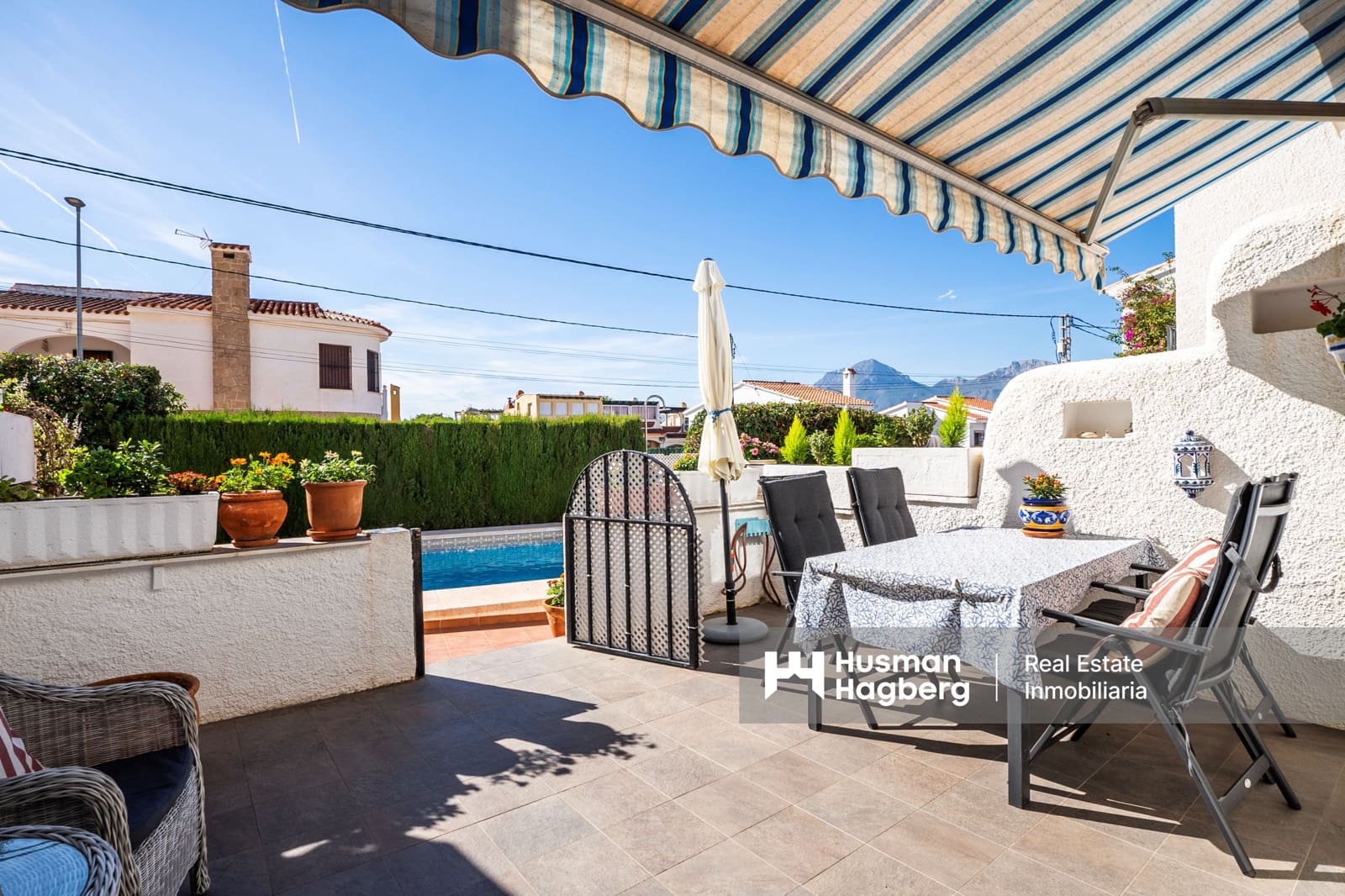 2 sovrum Hus till salu i Albir med pool - 325 000 € (Ref: 9344247)