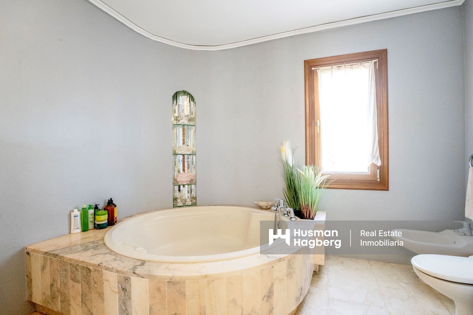 2 sovrum Lägenhet till salu i Denia med pool - 477 000 € (Ref: 9346673)