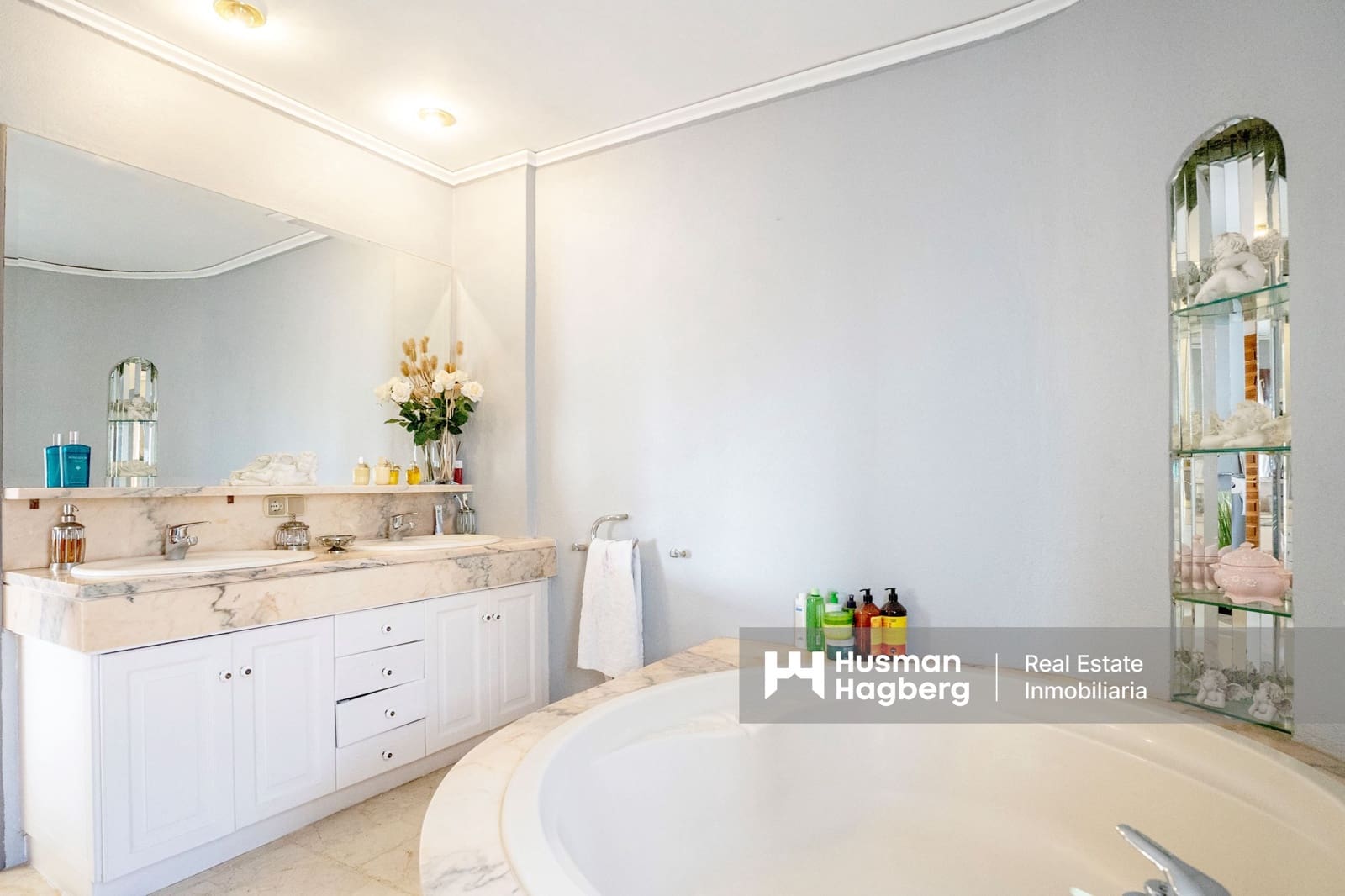 2 sovrum Lägenhet till salu i Denia med pool - 477 000 € (Ref: 9346673)