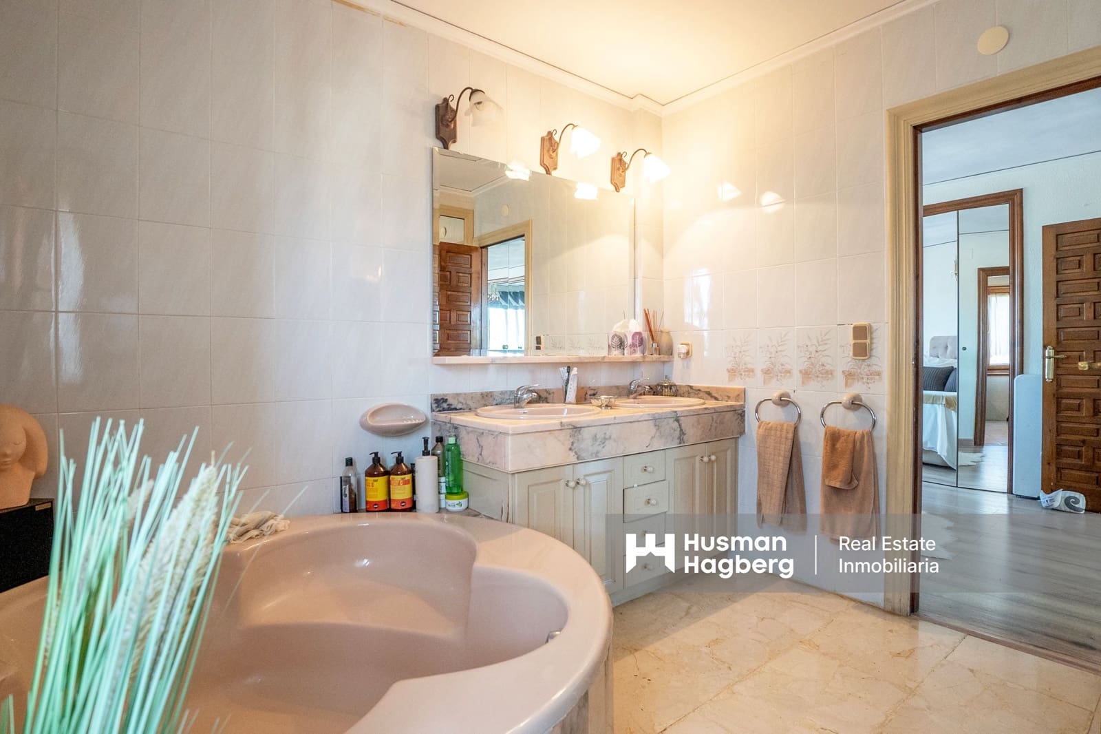 2 sovrum Lägenhet till salu i Denia med pool - 477 000 € (Ref: 9346673)