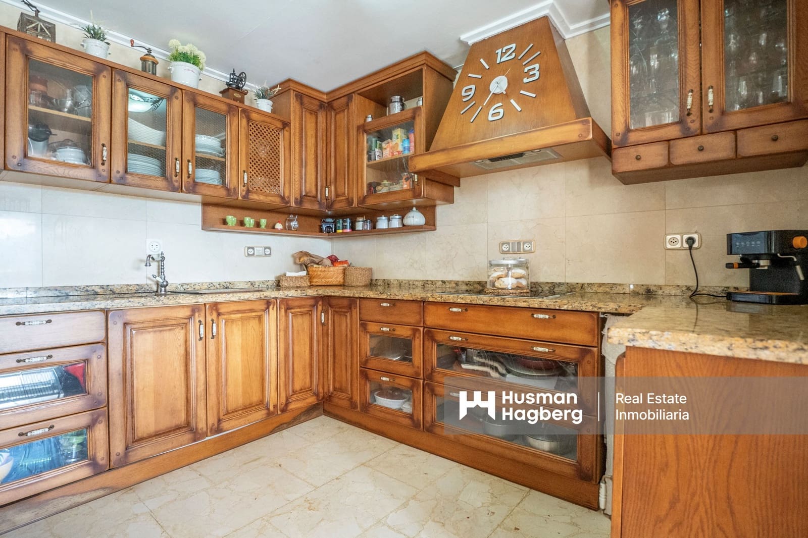 2 sovrum Lägenhet till salu i Denia med pool - 477 000 € (Ref: 9346673)