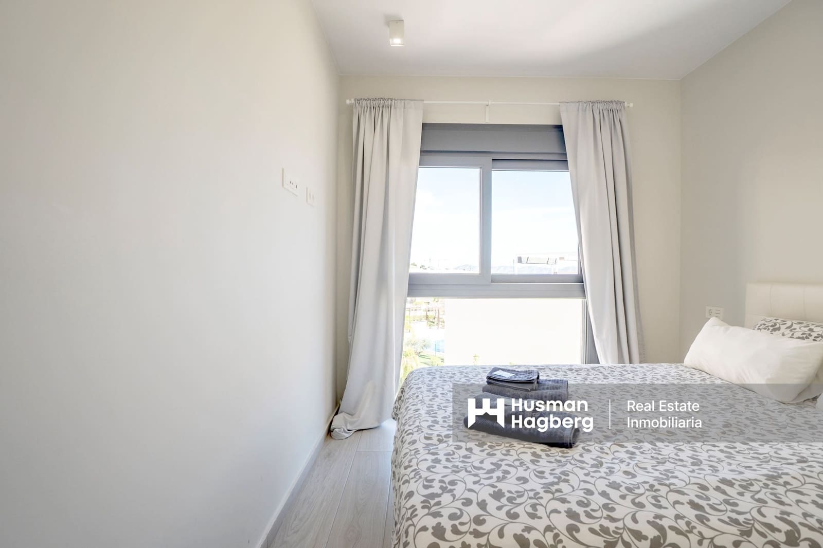 3 soveværelse Lejlighed til salg i Benidorm med swimmingpool - € 389.000 (Ref: 9371576)