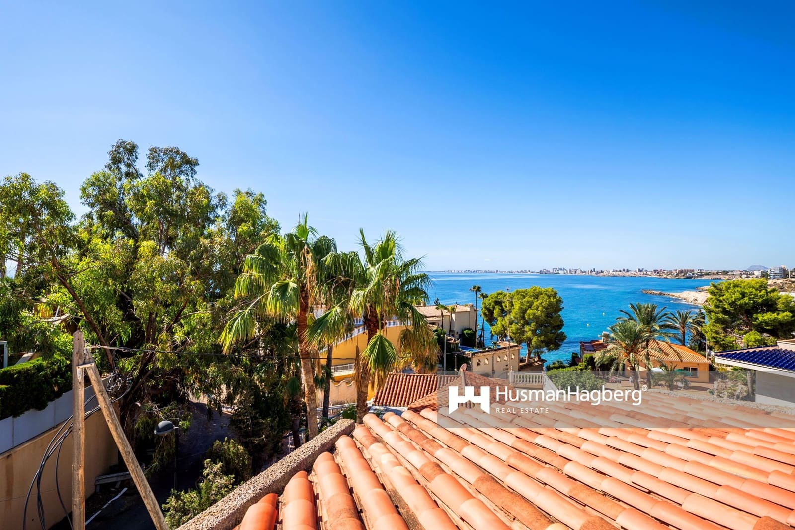 6 sovrum Villa till salu i Alicante stad - 590 000 € (Ref: 9387080)