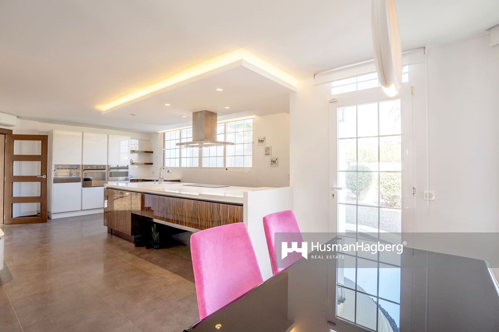 5 soverom Villa til salgs i Alfaz del Pi / L'Alfas del Pi med svømmebasseng - € 1 600 000 (Ref: 9387091)