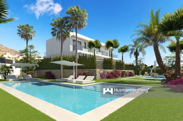 3 bedroom Townhouse for sale in Benidorm with pool - € 495,000 (Ref: 9393704)